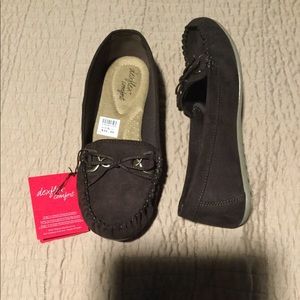 Brown moccasins, Dexflex, NWT